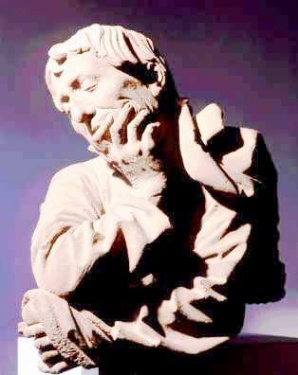 buste d'homme accoudé