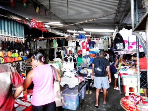 Marché couvert de 4 bornes (2)