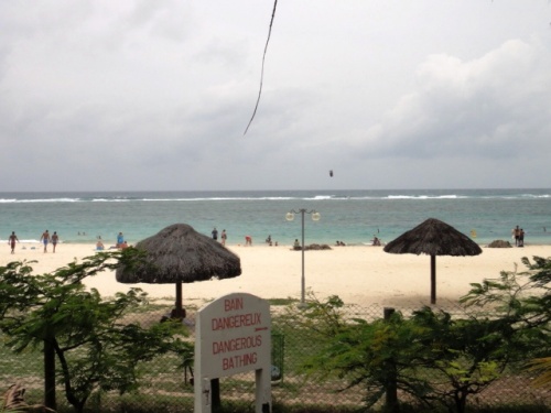 Kitesurfeur à la barrière de corail