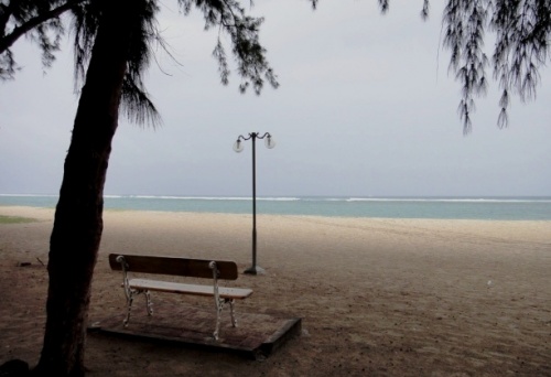 Le soir tombe sur Flic en Flac