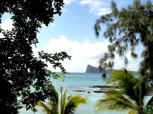 Non loin, Coin de Mire