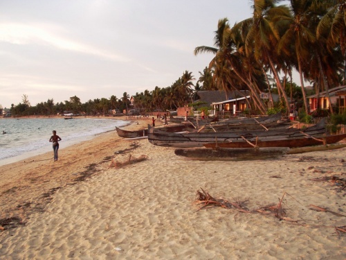 La plage proche d'ambatoloaka