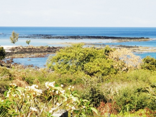 Devant chez moi y a la mer...