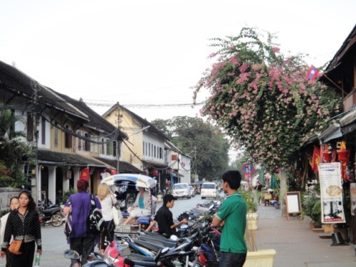 La rue  commerçante