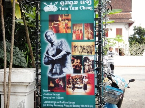 Affiche relative aux danses de ce soir