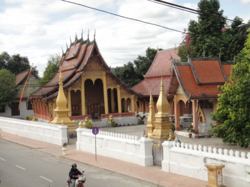 Un temple,en face du guest house