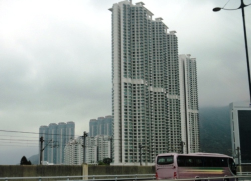 Leur épaisseur laisse songeur