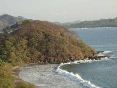 La Baie des Flamands au fond 