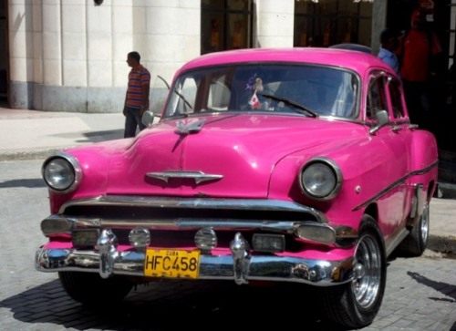 Carrément fuchsia à la Havane !