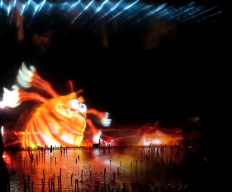 Le monstre du Loch Ness! (hologramme)