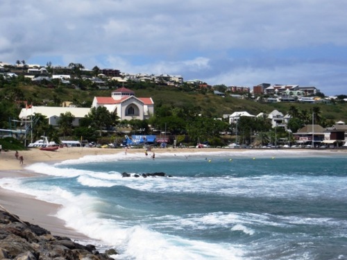 La plage des Roches Noires à Saint Gilles