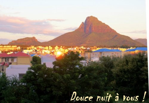 Flic en Flac, au soleil couchant!