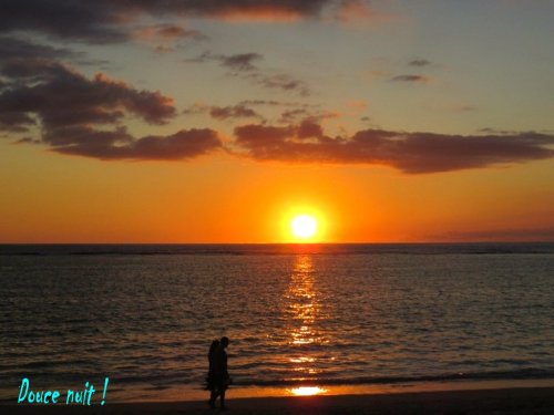 Confidences sur le sable!