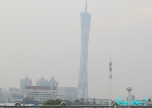 La pollution à Guangzhou vers 17 heures
