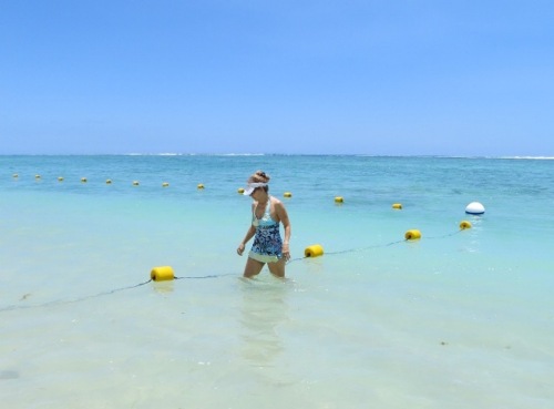 Soleil de feu et lagon tiède et calme, bain ...orgasmique ;) 