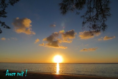 La chaleur tombe avec la nuit qui descend...