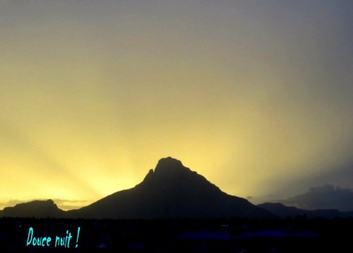 L'aube depuis la terrasse...