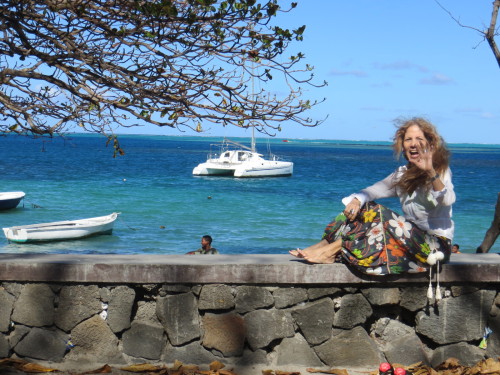 Ce jour, Monamoureux et moi, à Trou d'Eau Douce (Maurice).
