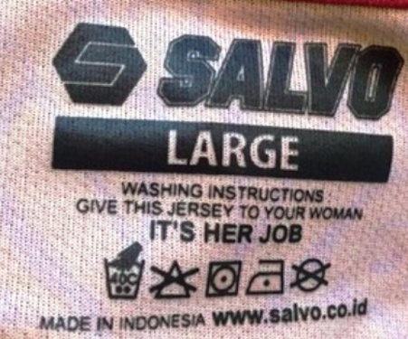 Etiquette de vêtements de la marque indonésienne-salvo